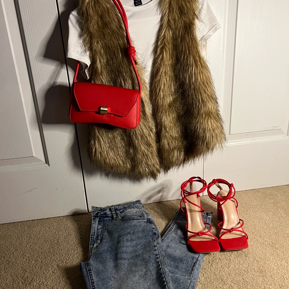 Chic Faux Fur Vest with Red Accessories